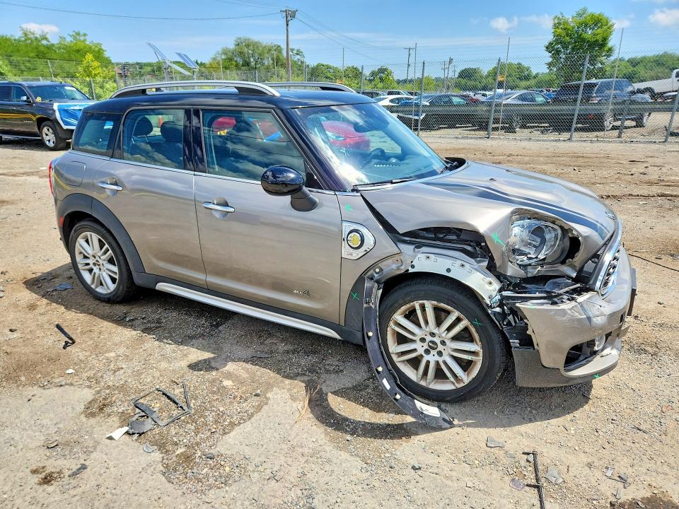 Photo 4 from auction – 2019 MINI COOPER with VIN WMZYU7C50K3E57127