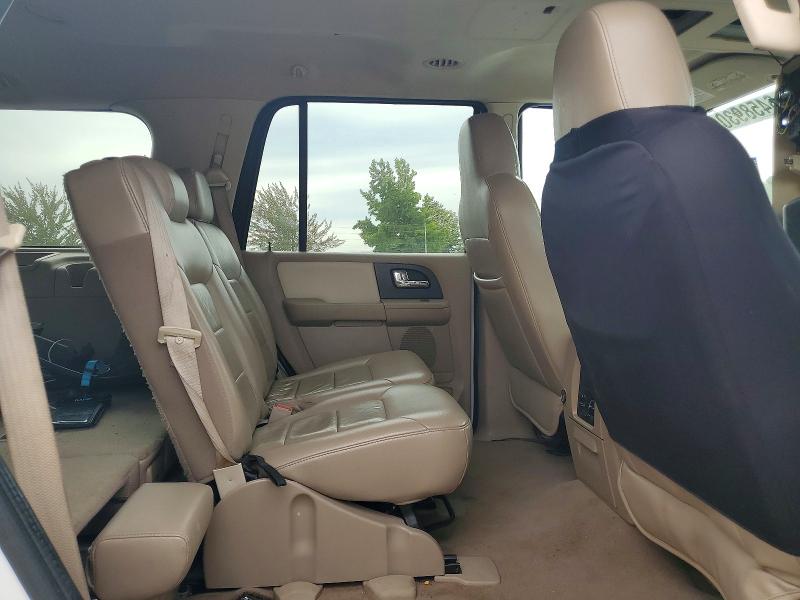 Photo 11 from auction – 2005 FORD EXPEDITION with VIN 1FMPU16505LB04596
