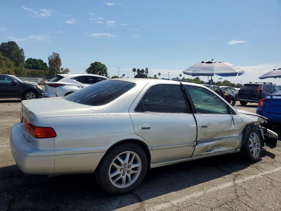 Photo 3 from auction – 2000 TOYOTA CAMRY with VIN JT2BF28K1Y0260744