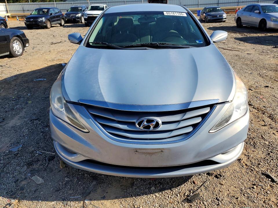 Photo 5 from auction – 2014 HYUNDAI SONATA with VIN 5NPEB4AC7EH930939