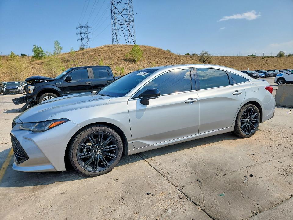 Photo 1 from auction – 2022 TOYOTA AVALON with VIN 4T1GZ1FB5NU087179