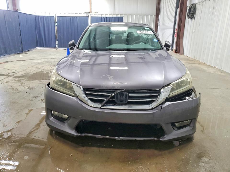 Photo 5 from auction – 2014 HONDA ACCORD with VIN 1HGCR2E79EA131886