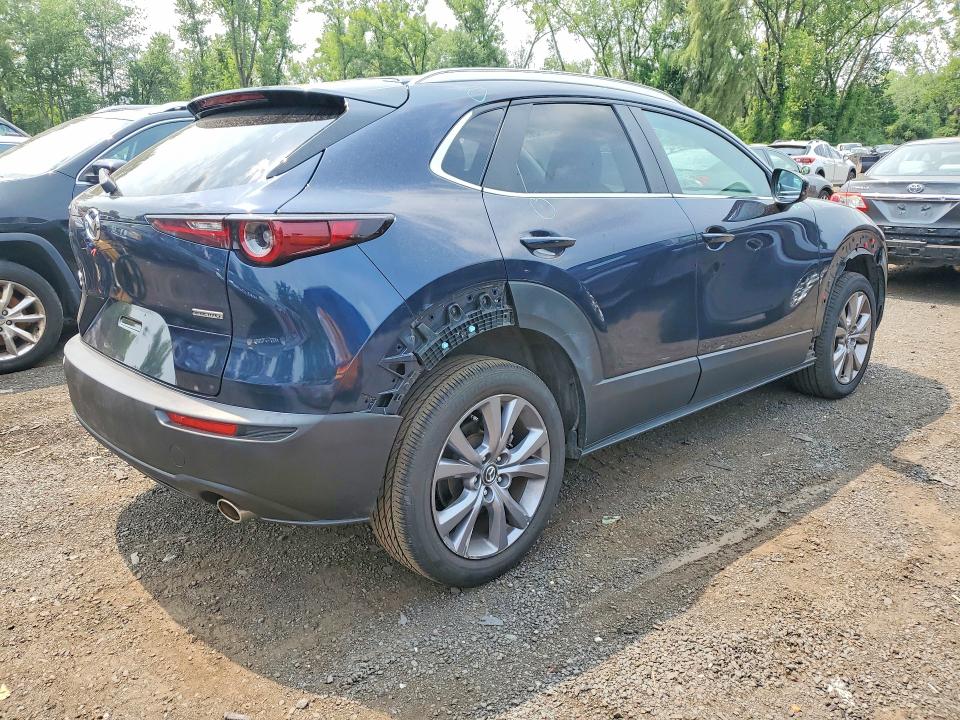 Photo 3 from auction – 2022 MAZDA CX-30 with VIN 3MVDMBCL3NM407983