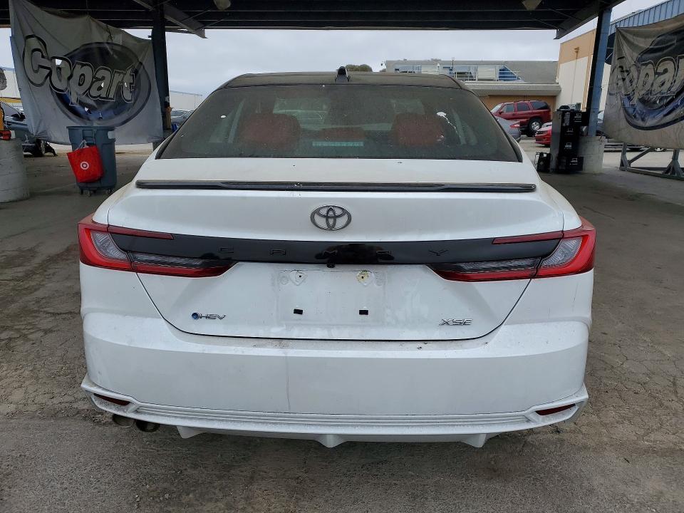 Photo 6 from auction – 2026 TOYOTA CAMRY with VIN 4T1DAACK8TU238009