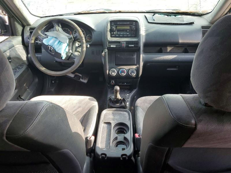 Photo 8 from auction – 2004 HONDA CR-V with VIN SHSRD778X4U247106