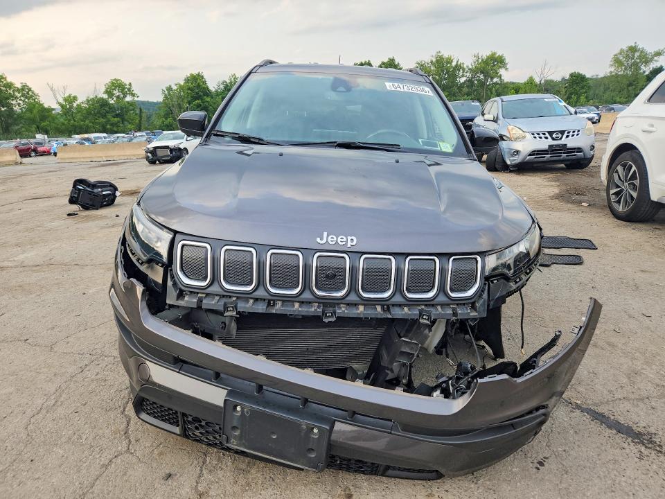 Photo 5 from auction – 2022 JEEP COMPASS with VIN 3C4NJDFB8NT236313