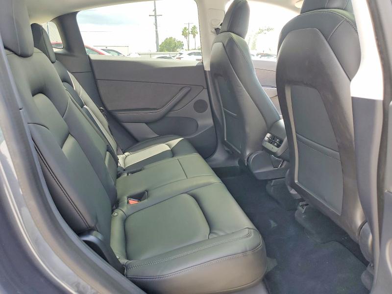 Photo 10 from auction – 2020 TESLA MODEL Y with VIN 5YJYGDEE4LF006268