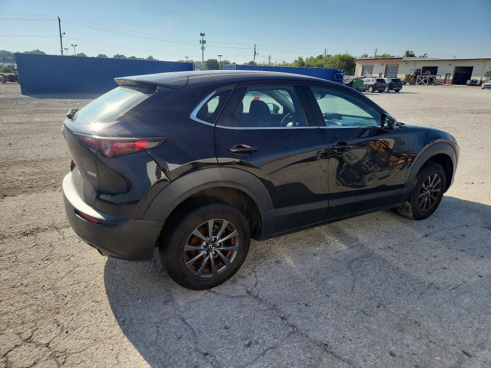 Photo 3 from auction – 2021 MAZDA CX-30 with VIN 3MVDMBAL6MM225714