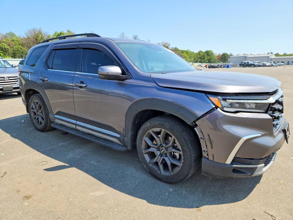 Photo 4 from auction – 2023 HONDA PILOT with VIN 5FNYG1H85PB019427