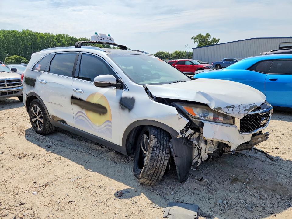 Photo 4 from auction – 2016 KIA SORENTO with VIN 5XYPH4A15GG099294