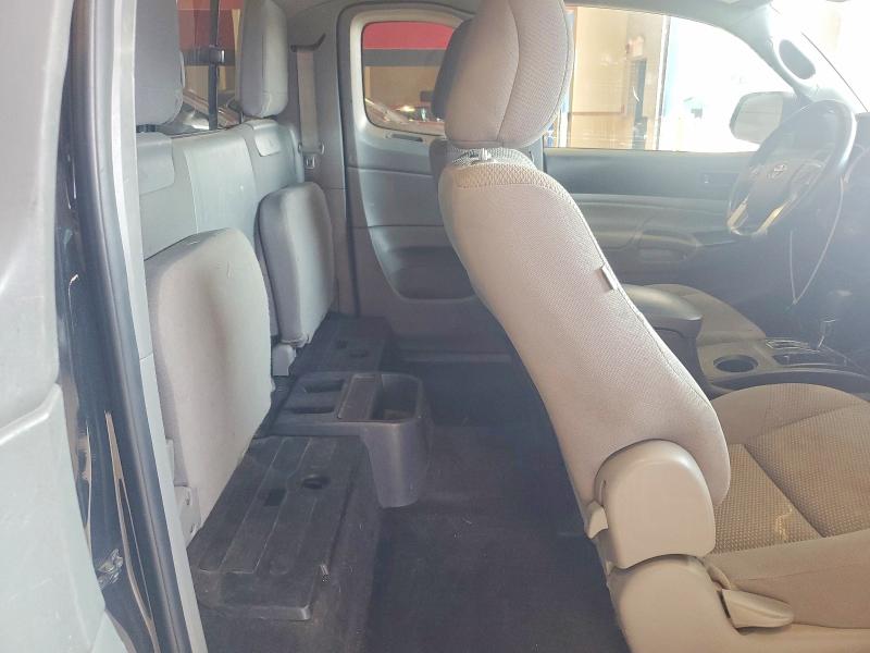 Photo 10 from auction – 2015 TOYOTA TACOMA with VIN 5TFUX4EN5FX037859