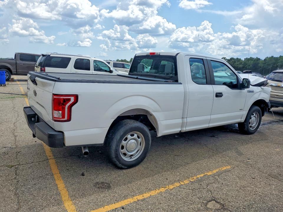 Photo 3 from auction – 2017 FORD F150 with VIN 1FTEX1CG5HFA42432