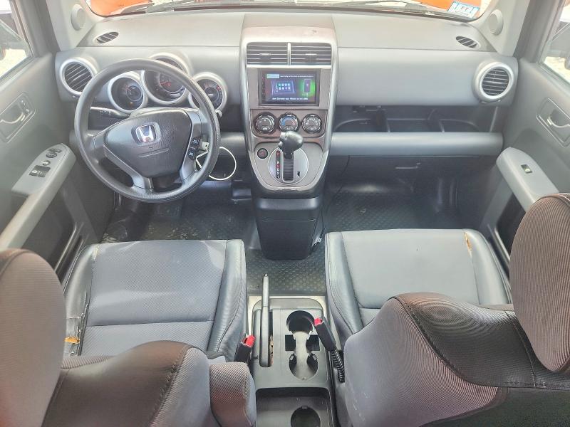 Photo 8 from auction – 2003 HONDA ELEMENT with VIN 5J6YH28583L043103