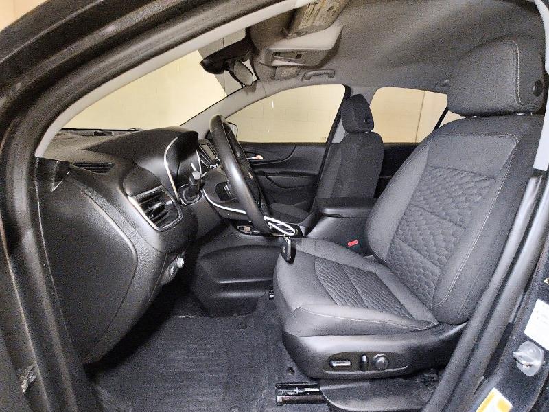 Photo 7 from auction – 2020 CHEVROLET EQUINOX with VIN 2GNAXTEV1L6230171