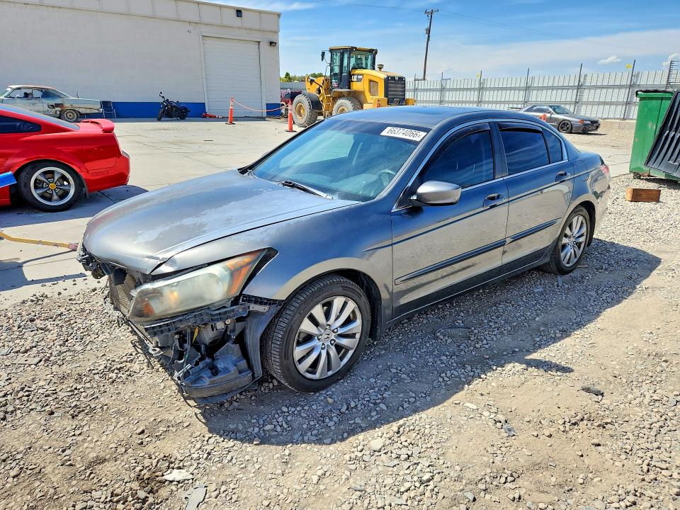 HONDA ACCORD 2012 مع رقم تعريف المركبة 1HGCP2E71CA146692 - صورة من المزاد