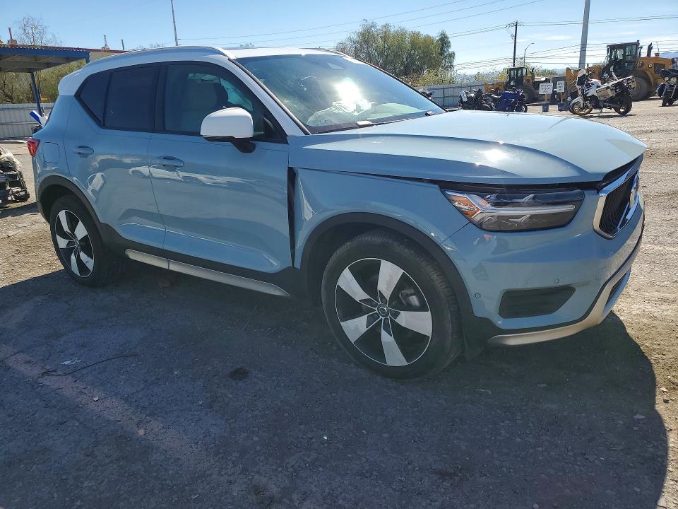 Photo 4 from auction – 2019 VOLVO XC40 with VIN YV4AC2HK6K2078154