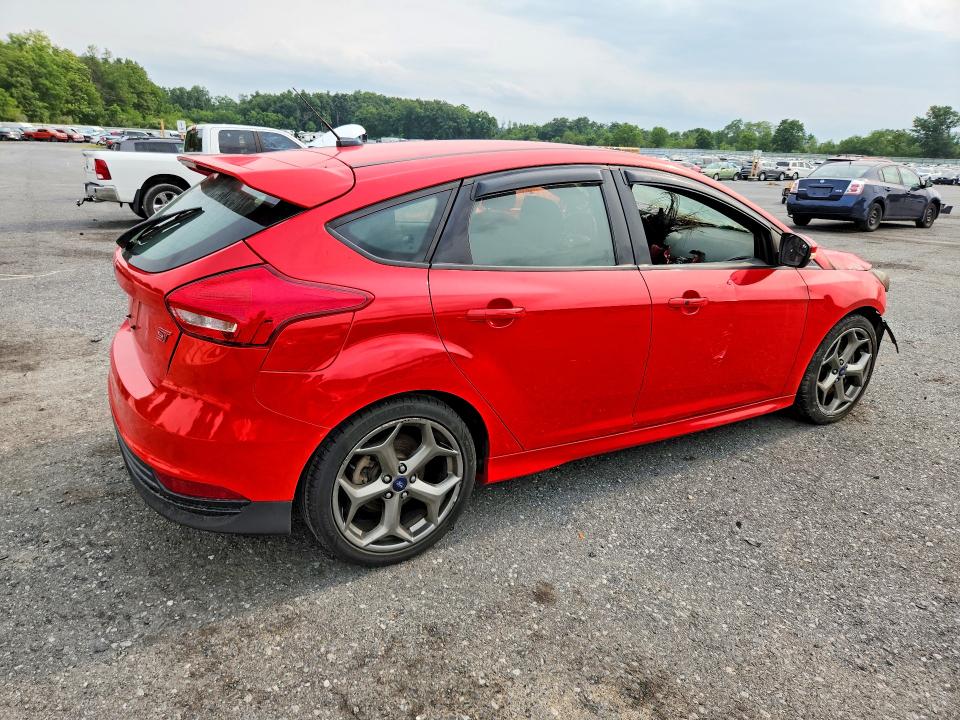 Photo 3 from auction – 2017 FORD FOCUS with VIN 1FADP3L94HL289117