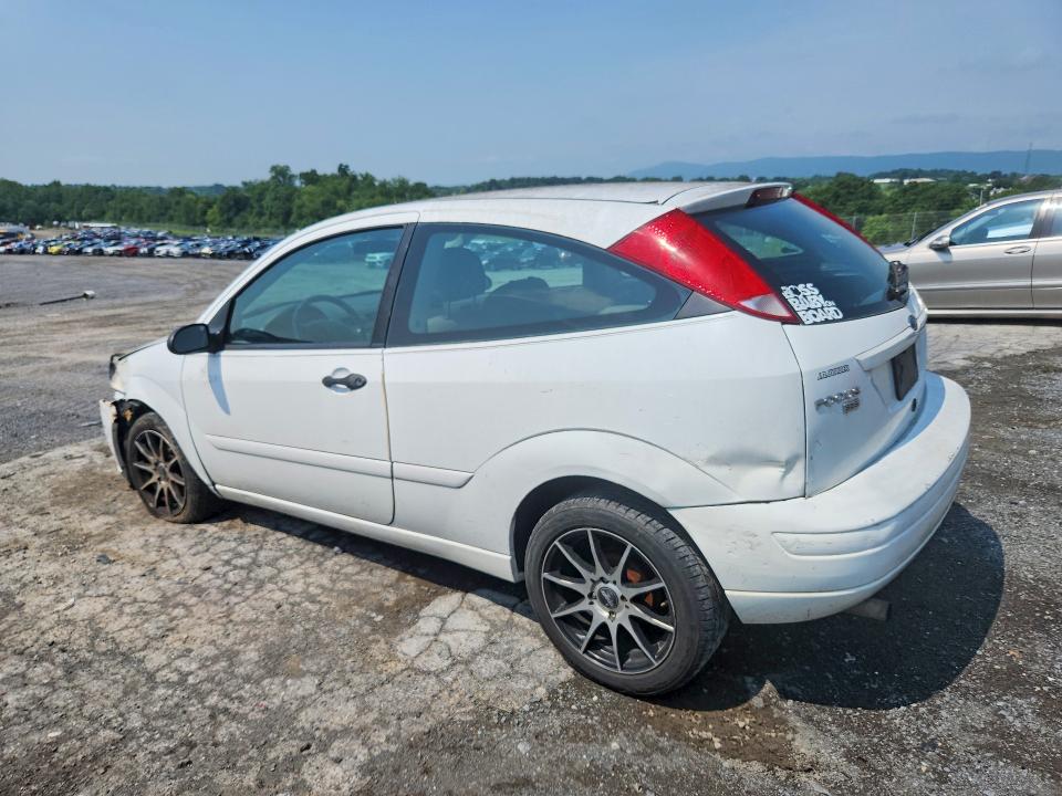Photo 2 from auction – 2006 FORD FOCUS with VIN 1FAHP31N46W255157