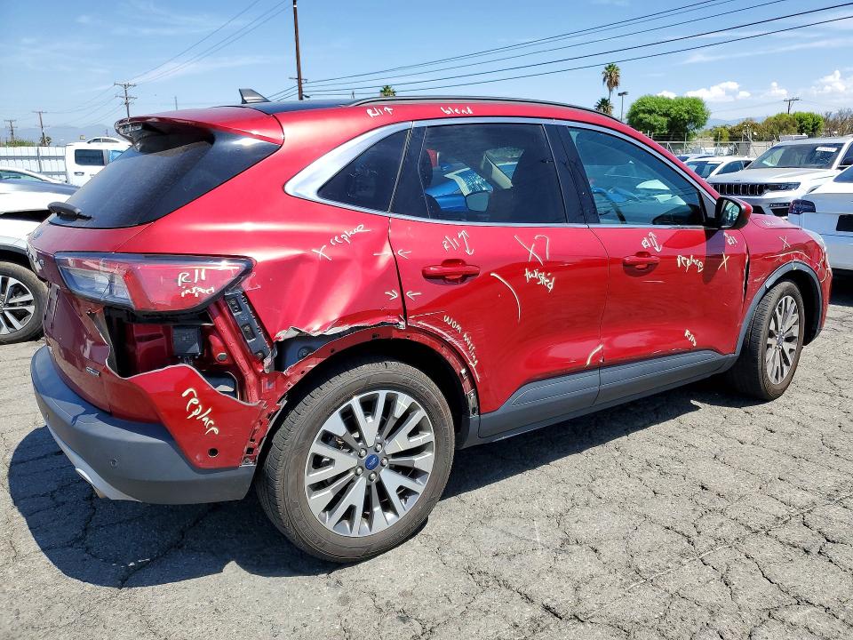 Photo 3 from auction – 2021 FORD ESCAPE with VIN 1FMCU0DZ9MUB28113