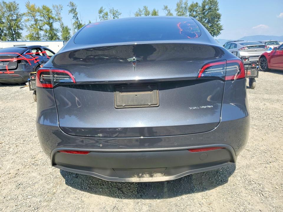 Фото 6 с аукциона – 2021 TESLA MODEL Y с VIN 5YJYGAEE8MF301504