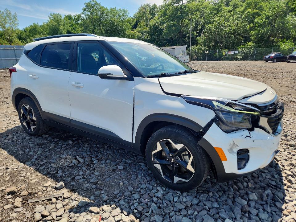 Zdjęcie 4 z aukcji – 2025 KIA SELTOS z VIN KNDEUCAA4S7690946