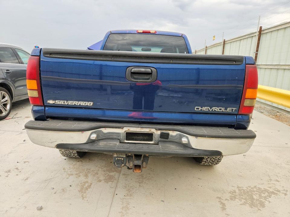 Photo 6 from auction – 2000 CHEVROLET SILVERADO with VIN 2GCEC19T5Y1325694