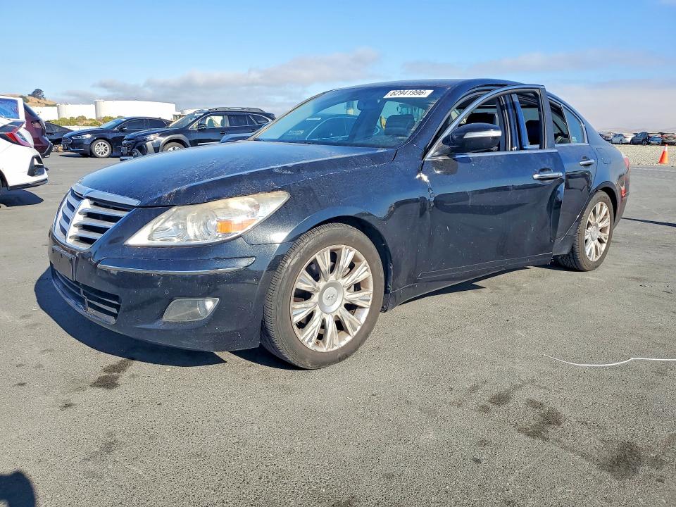 HYUNDAI GENESIS 2009 with VIN KMHGC46E69U030251 - Photo from auction
