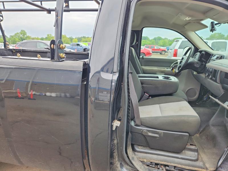 Photo 10 from auction – 2009 CHEVROLET SILVERADO with VIN 1GCEC14X89Z238469