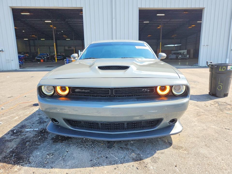 Photo 5 from auction – 2023 DODGE CHALLENGER with VIN 2C3CDZBT7PH650077
