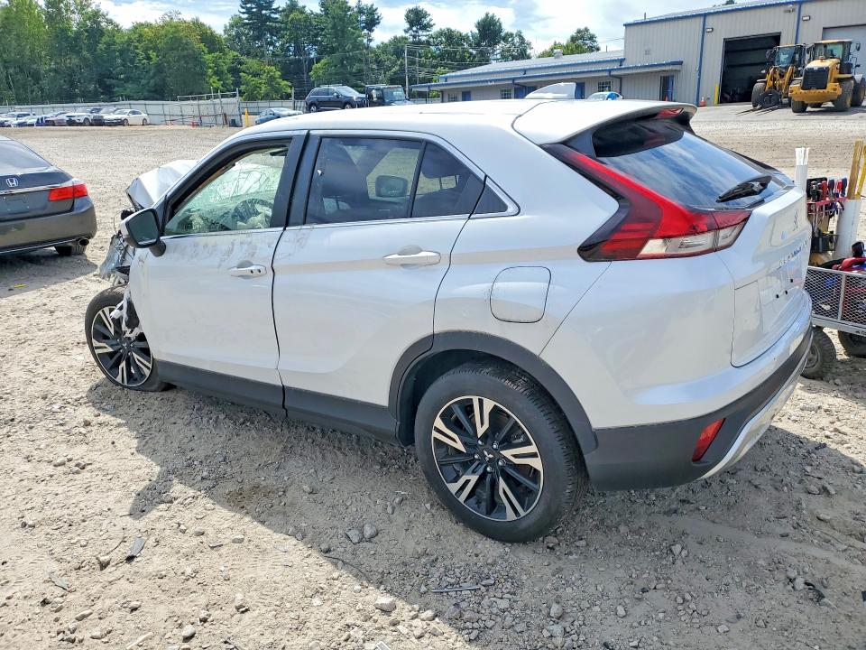 Фото 2 с аукциона – 2024 MITSUBISHI ECLIPSE CROSS с VIN JA4ATWAA7RZ061595