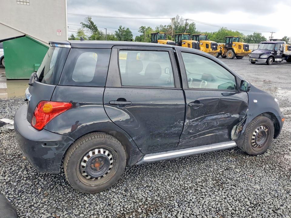 Photo 3 from auction – 2004 SCION XA with VIN JTKKT624440061370