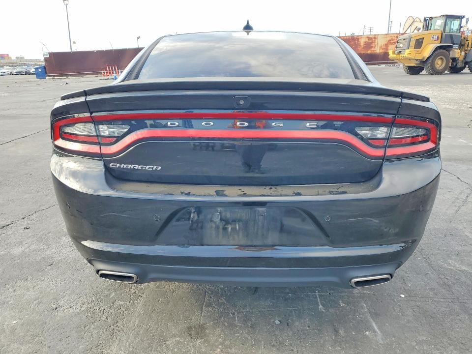 Photo 6 from auction – 2019 DODGE CHARGER with VIN 2C3CDXBG9KH624404