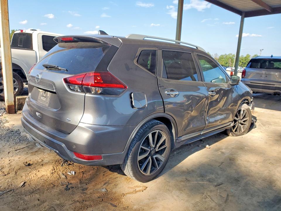 Photo 3 from auction – 2020 NISSAN ROGUE with VIN 5N1AT2MT4LC703854