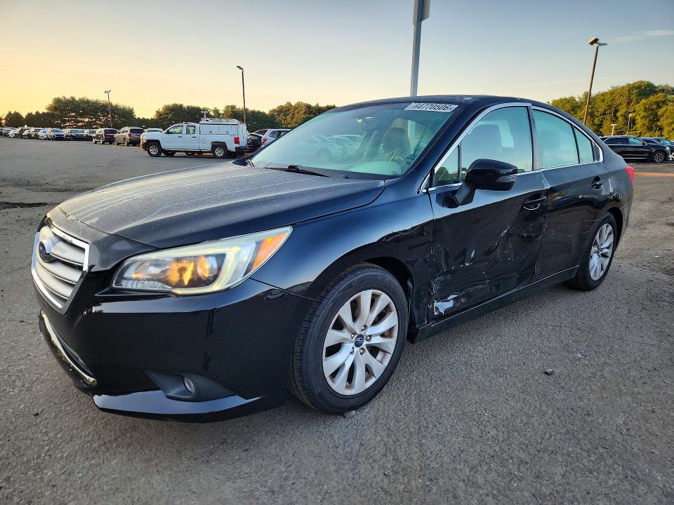 SUBARU LEGACY 2015 مع رقم تعريف المركبة 4S3BNAH68F3042433 - صورة من المزاد