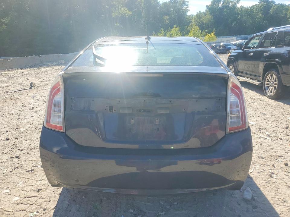 Photo 6 from auction – 2012 TOYOTA PRIUS with VIN JTDKN3DU3C5492474
