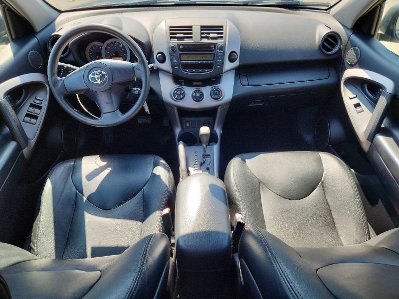 Photo 8 from auction – 2006 TOYOTA RAV4 with VIN JTMZK32V766002992