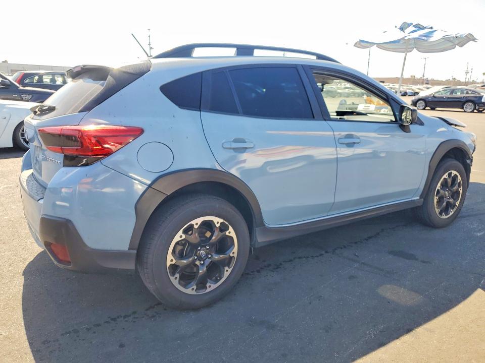 Photo 3 from auction – 2021 SUBARU CROSSTREK with VIN JF2GTABC5MH395739