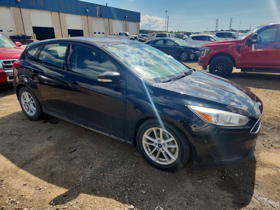 Foto 4 de la subasta – 2017 FORD FOCUS con VIN 1FADP3K25HL318130