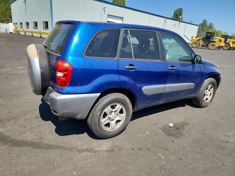 Photo 3 from auction – 2005 TOYOTA RAV4 with VIN JTEGD20V250069026