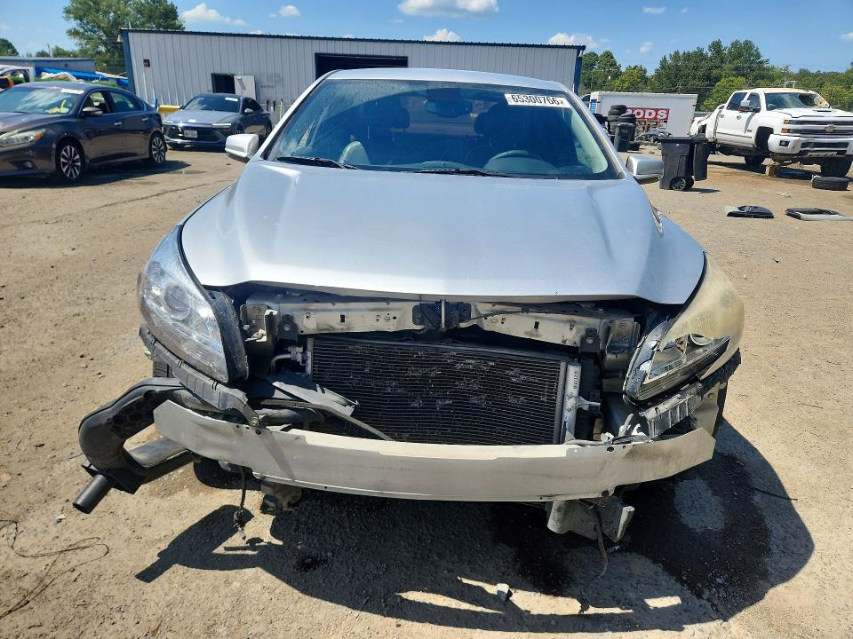 Photo 5 from auction – 2016 CHEVROLET MALIBU LIMITED with VIN 1G11E5SAXGF100552