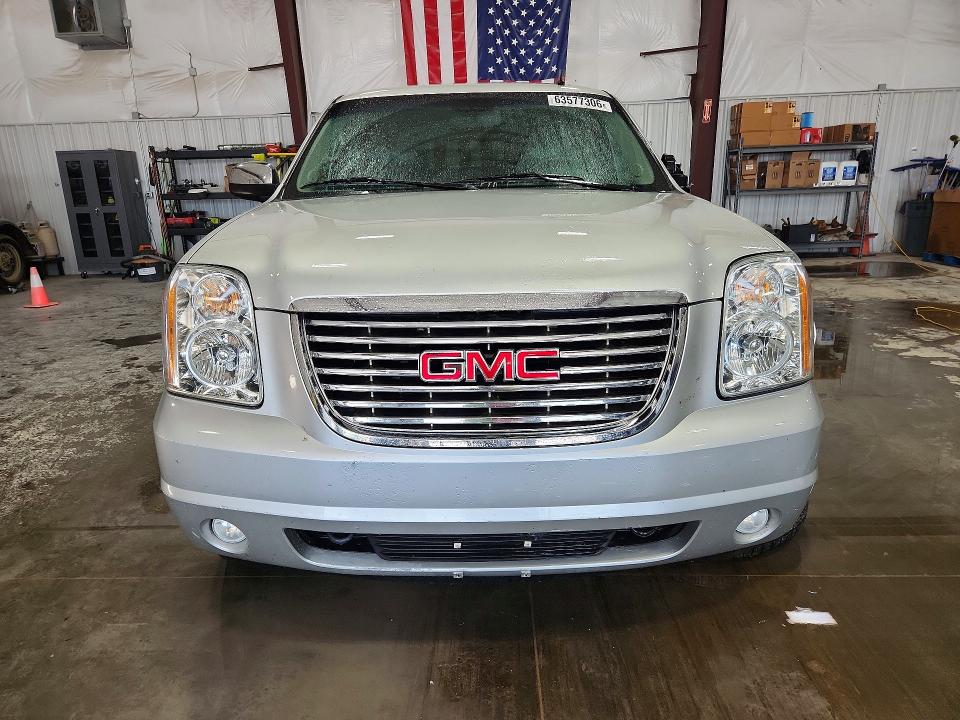 Foto 5 de la subasta – 2014 GMC YUKON con VIN 1GKS2CE09ER199618