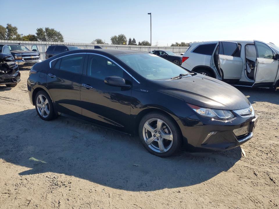 Photo 4 from auction – 2017 CHEVROLET VOLT with VIN 1G1RC6S55HU187940
