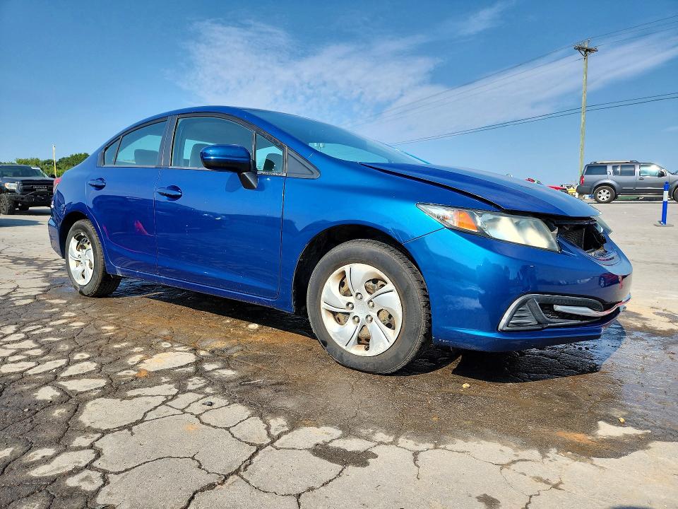 Photo 4 from auction – 2015 HONDA CIVIC with VIN 19XFB2F52FE018230