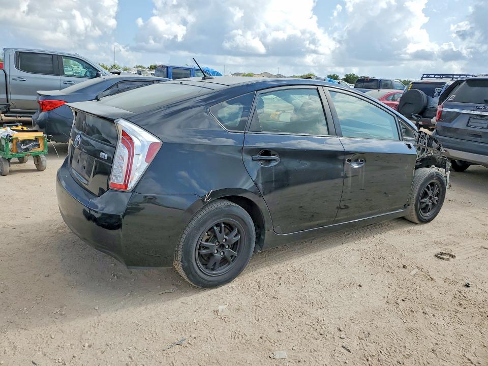 Photo 3 from auction – 2015 TOYOTA PRIUS with VIN JTDKN3DU3F0404072