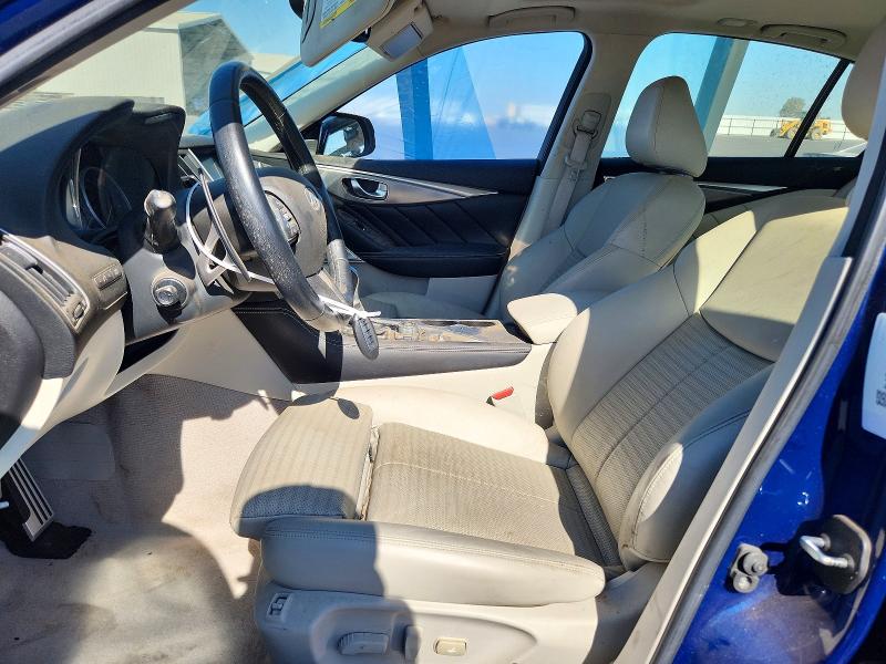 Photo 7 from auction – 2017 INFINITI Q50 with VIN JN1EV7AR7HM836926