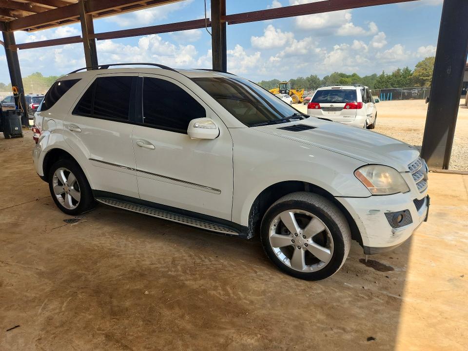 Photo 4 from auction – 2009 MERCEDES-BENZ ML with VIN 4JGBB56E39A529884