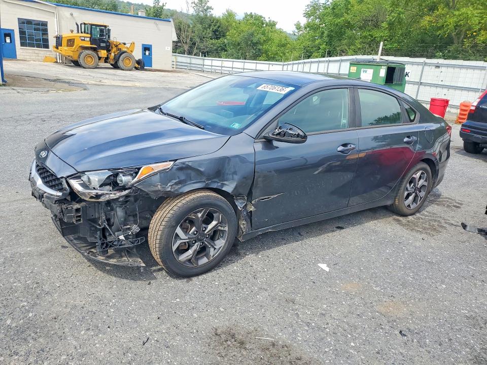 KIA FORTE 2019 with VIN 3KPF24AD9KE121746 - Photo from auction
