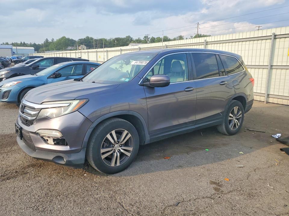 HONDA PILOT 2016 with VIN 5FNYF6H53GB070852 - Photo from auction