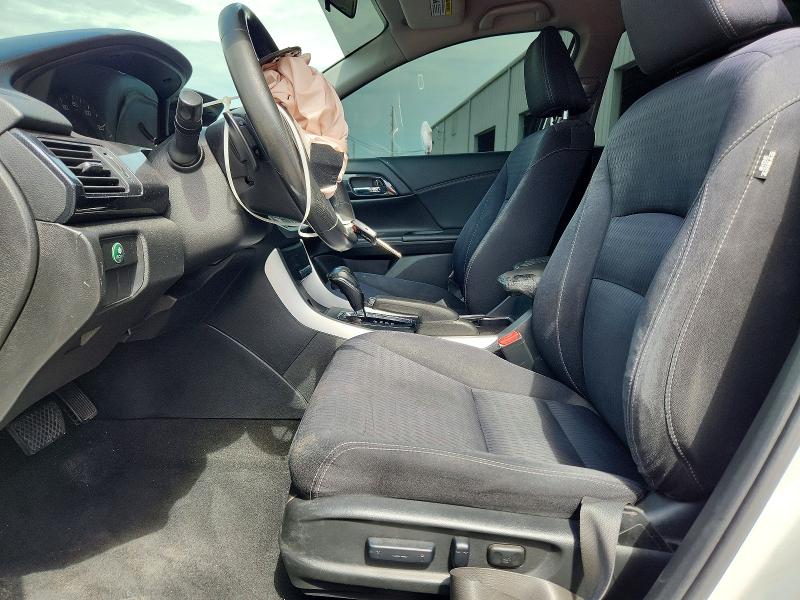 Photo 7 from auction – 2015 HONDA ACCORD with VIN 1HGCR2F59FA201997