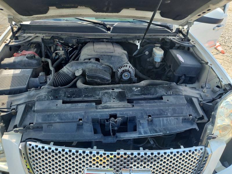Zdjęcie 12 z aukcji – 2009 GMC YUKON z VIN 1GKFK03249R281007